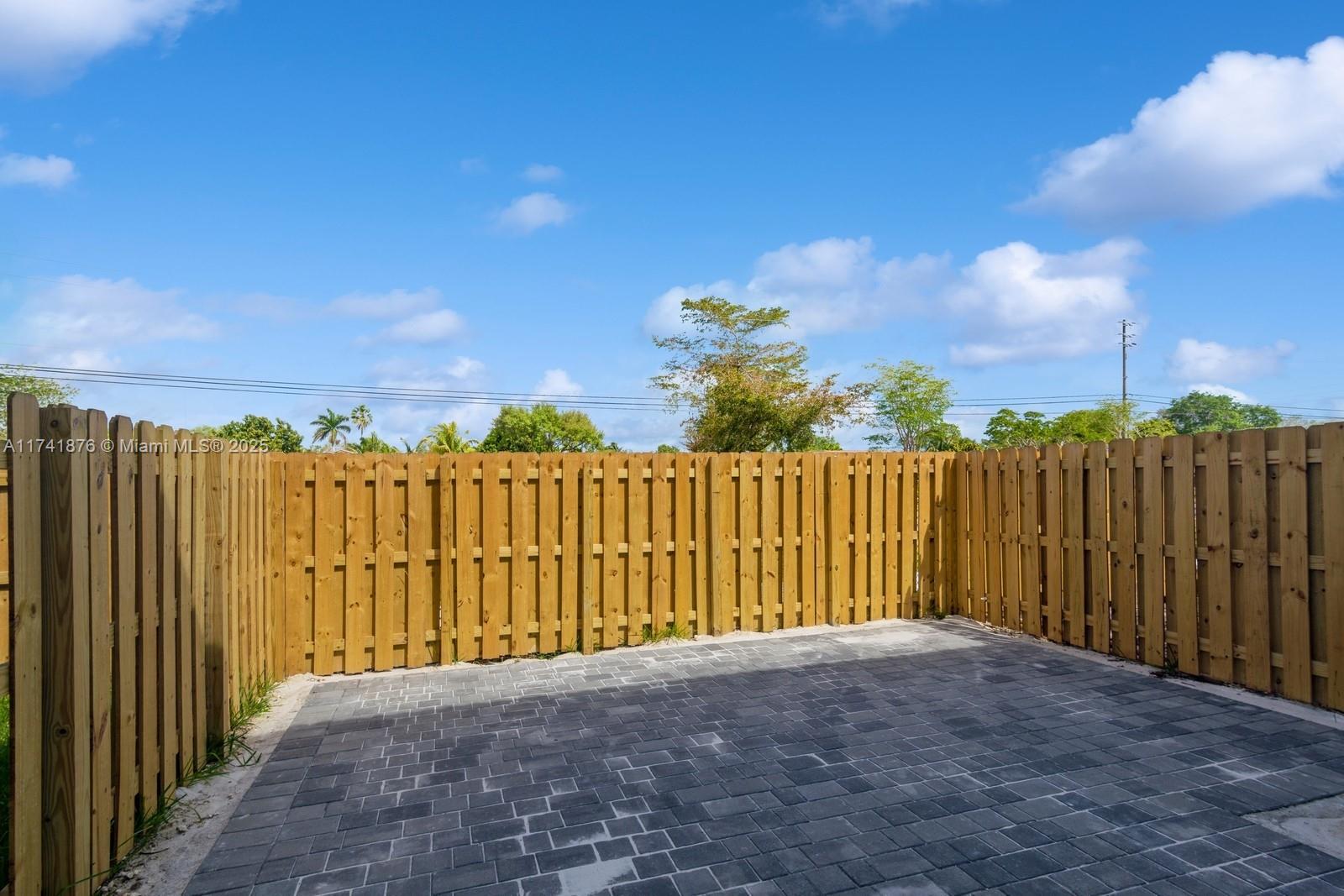 Homestead, Florida, 33033, United States, 3 Bedrooms Bedrooms, ,3 BathroomsBathrooms,Residential,For Sale,1705245