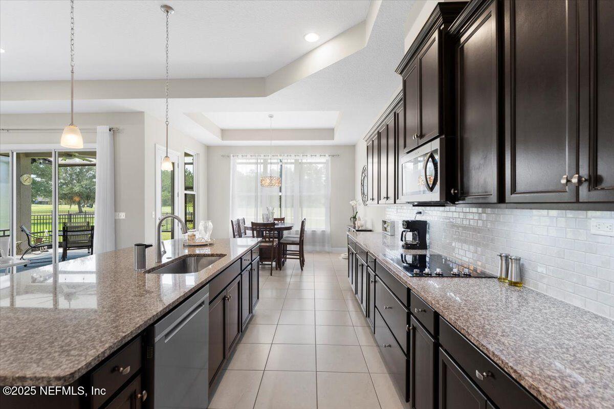 Orange Park, Florida, 32065, United States, 4 Bedrooms Bedrooms, ,3 BathroomsBathrooms,Residential,For Sale,1979737