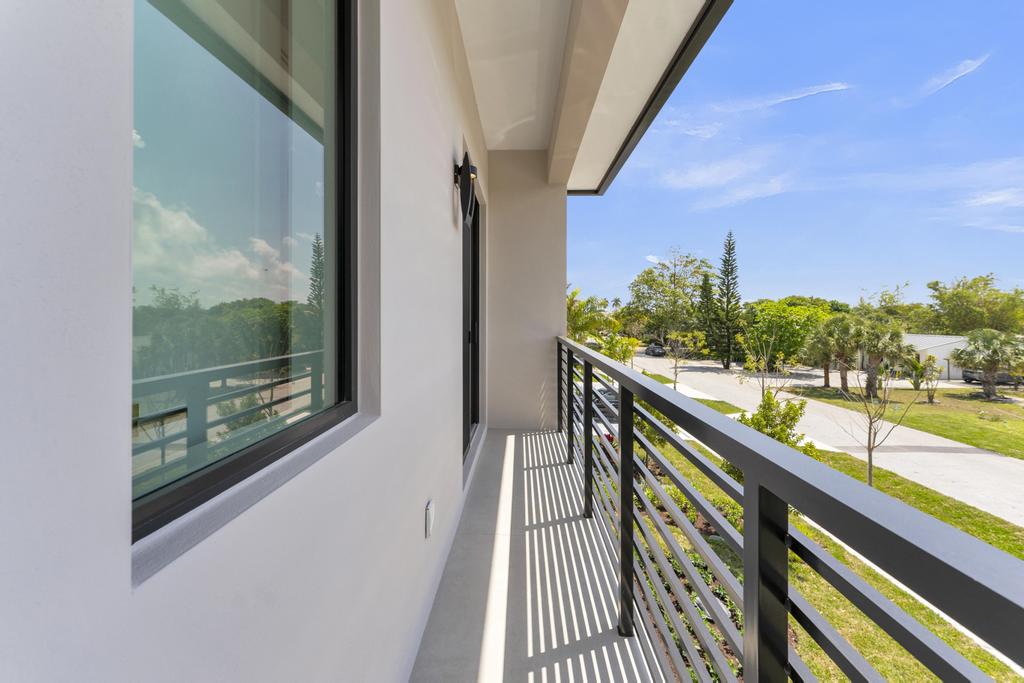 Delray Beach, Florida, 33444, United States, 4 Bedrooms Bedrooms, ,5 BathroomsBathrooms,Residential,For Sale,1974503