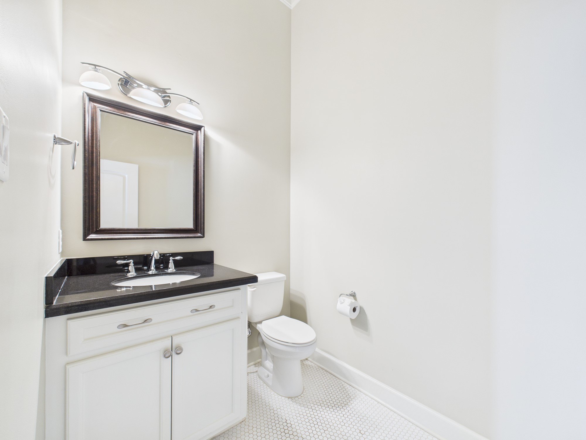 Houston, Texas, 77007, United States, 3 Bedrooms Bedrooms, ,4 BathroomsBathrooms,Residential,For Sale,1990777