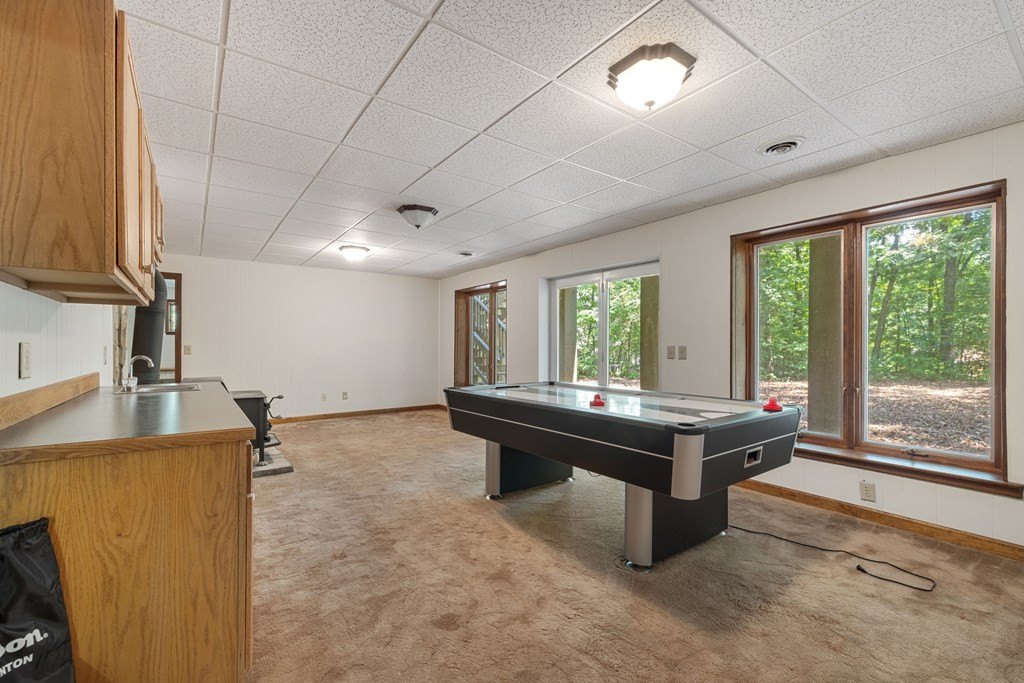 Hayesville, North Carolina, 28904, United States, 4 Bedrooms Bedrooms, ,3 BathroomsBathrooms,Residential,For Sale,1983096