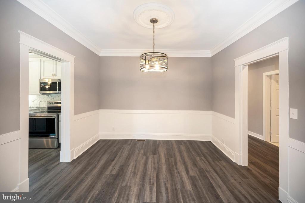 Fredericksburg, Virginia, 22401, United States, 4 Bedrooms Bedrooms, ,3 BathroomsBathrooms,Residential,For Sale,1916037