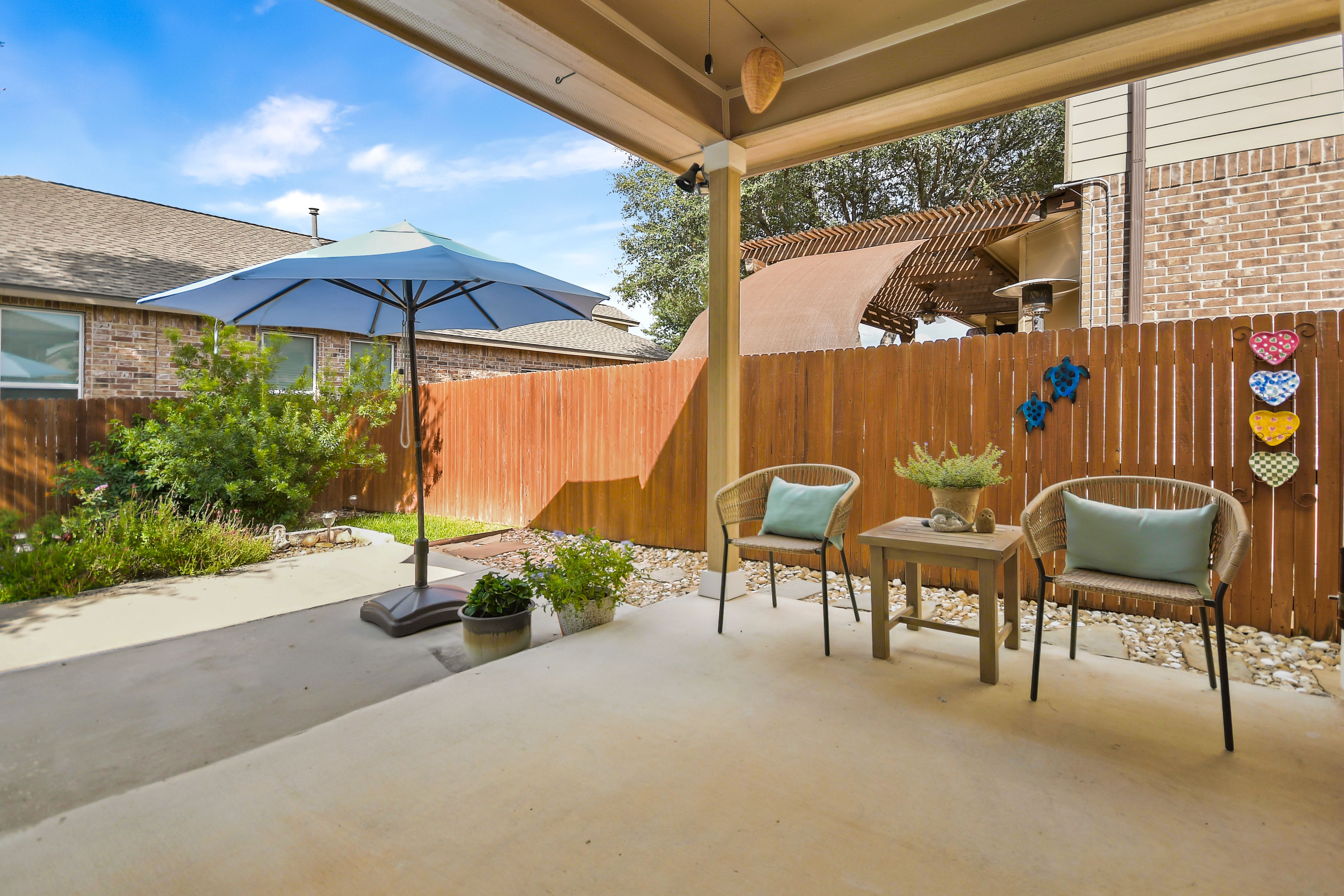  Beautifully Maintained One-Story Retreat in Wortham Oaks - 物件實景