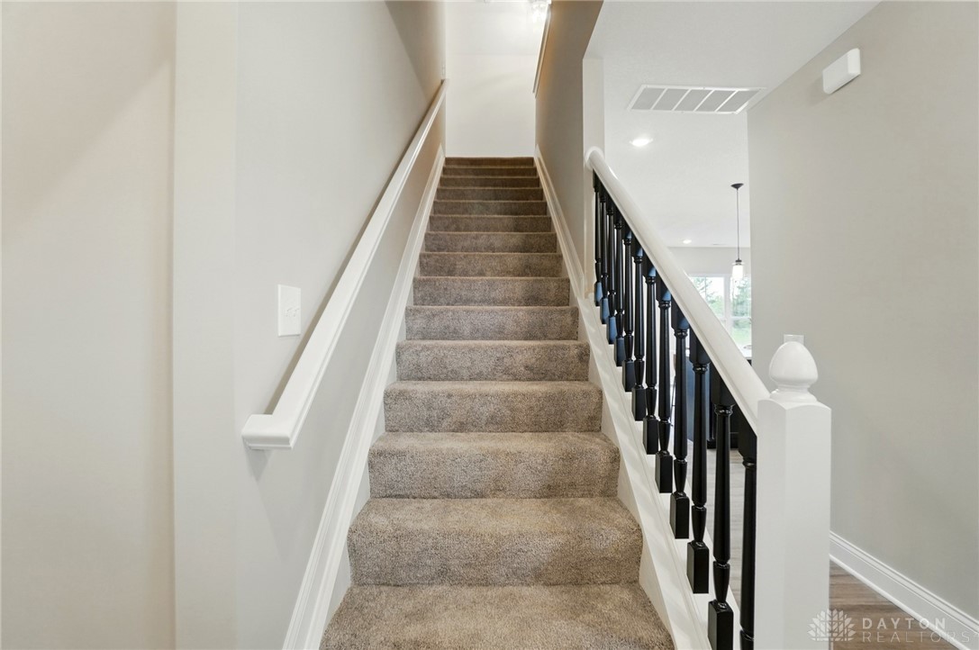 Springfield, Ohio, 45502, United States, 3 Bedrooms Bedrooms, ,3 BathroomsBathrooms,Residential,For Sale,1987754