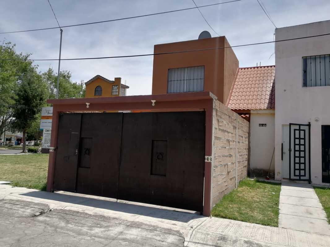 San Juan Rivera, San Antonio la Isla, Estado de México, 52282, Mexico, 2 Bedrooms Bedrooms, ,2 BathroomsBathrooms,Residential,For Sale,San Juan Rivera,1626890