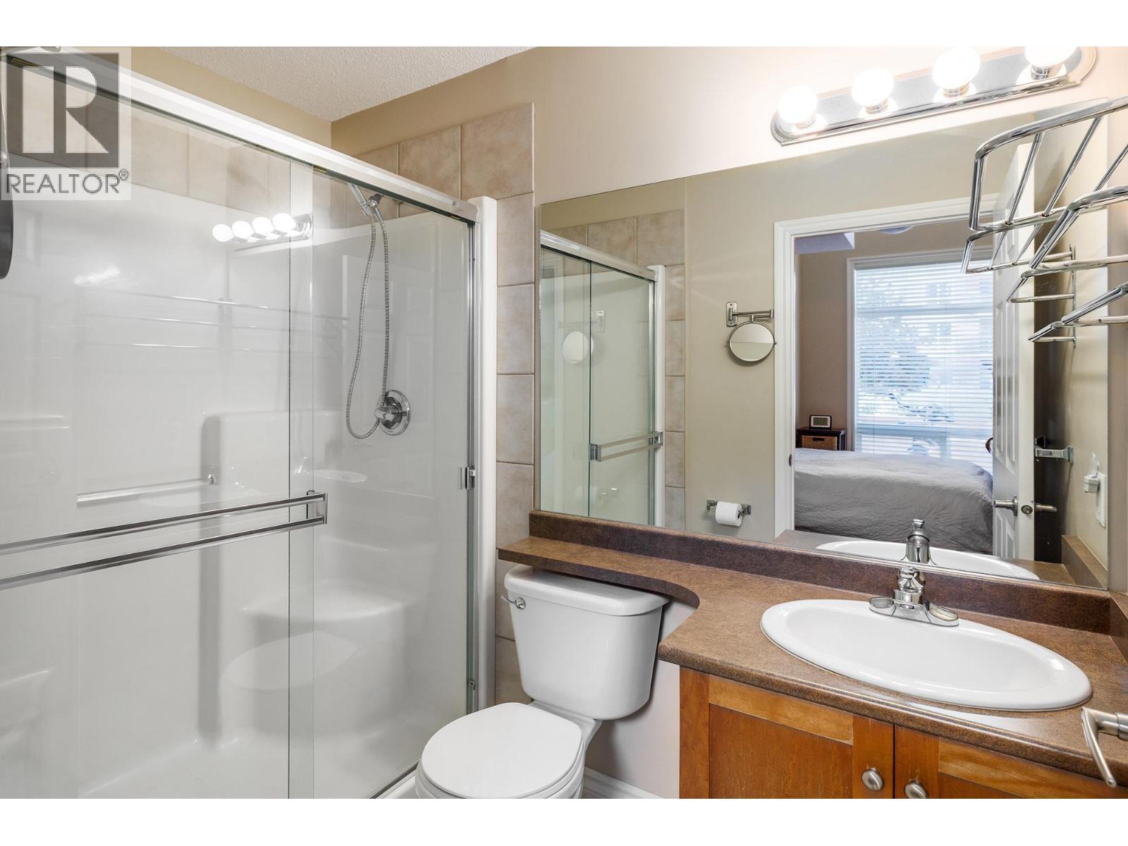 KELOWNA, British Columbia, V1Y 9W1, CA, 2 Bedrooms Bedrooms, ,2 BathroomsBathrooms,Residential,For Sale,1961456