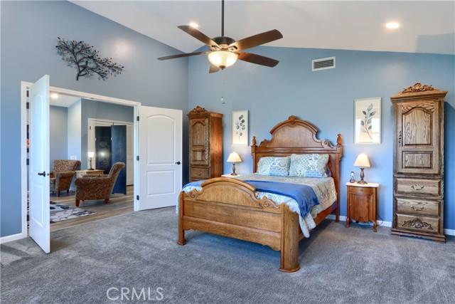 Oakhurst, California, 93644, United States, 7 Bedrooms Bedrooms, ,5 BathroomsBathrooms,Residential,For Sale,1974695