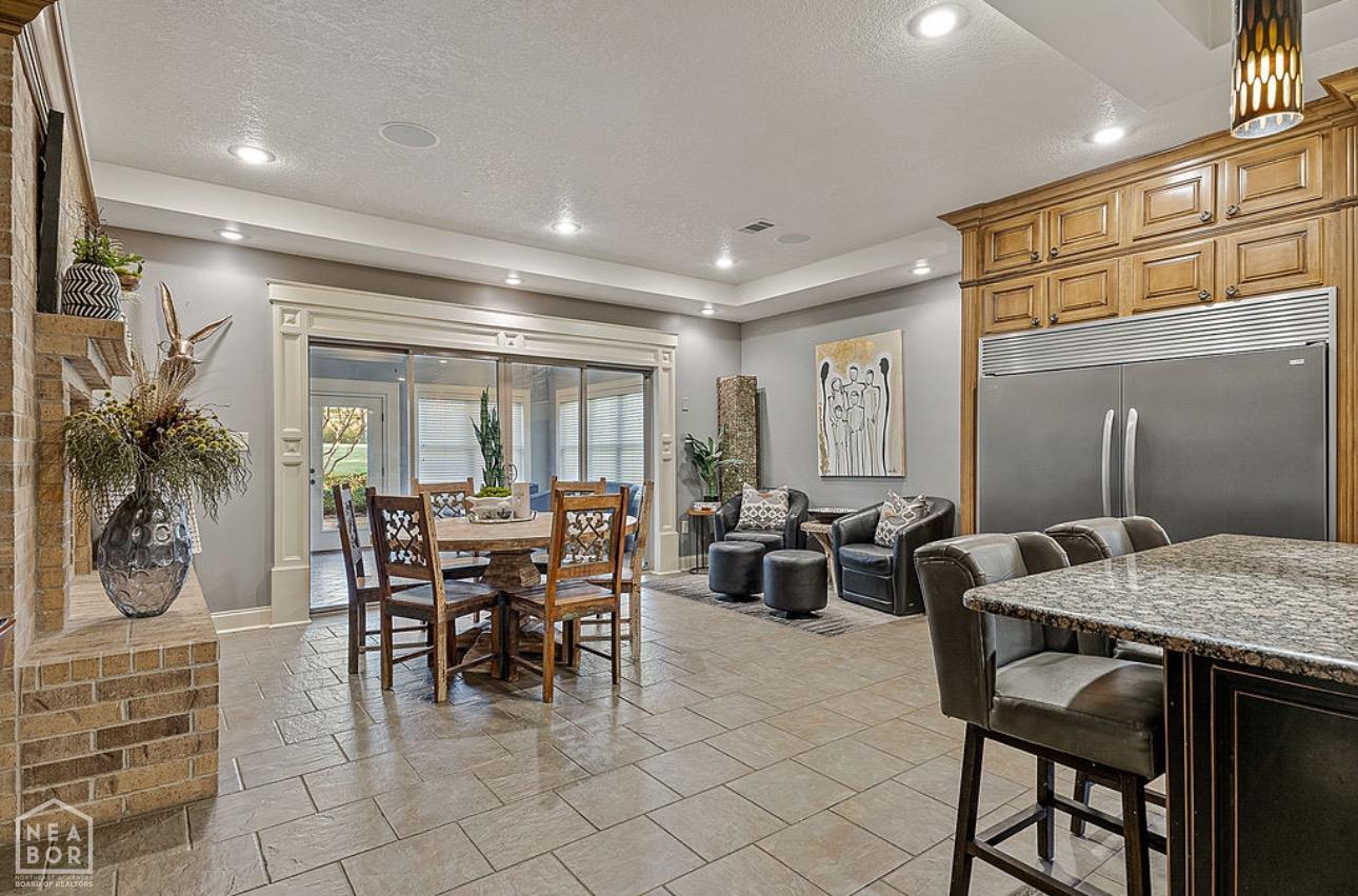 Jonesboro, Arkansas, 72404, United States, 5 Bedrooms Bedrooms, ,5 BathroomsBathrooms,Residential,For Sale,1981744