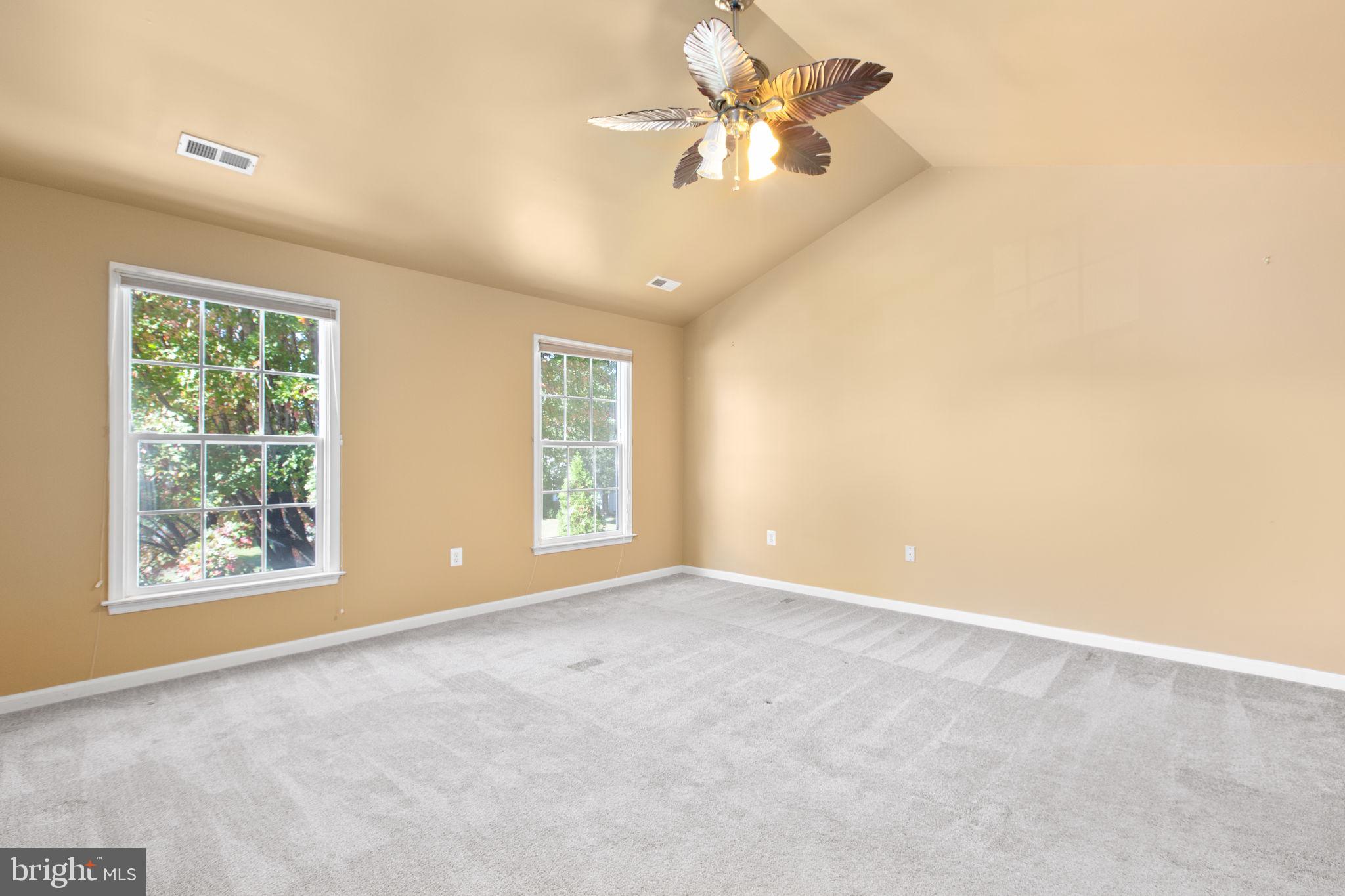 Fredericksburg, Virginia, 22406, United States, 4 Bedrooms Bedrooms, ,4 BathroomsBathrooms,Residential,For Sale,1976567