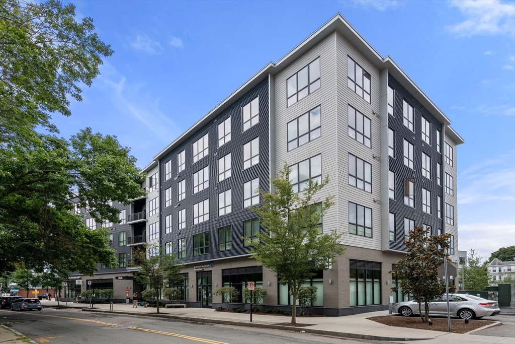 Boston, Massachusetts, 02130, United States, 2 Bedrooms Bedrooms, ,2 BathroomsBathrooms,Residential,For Sale,1940370