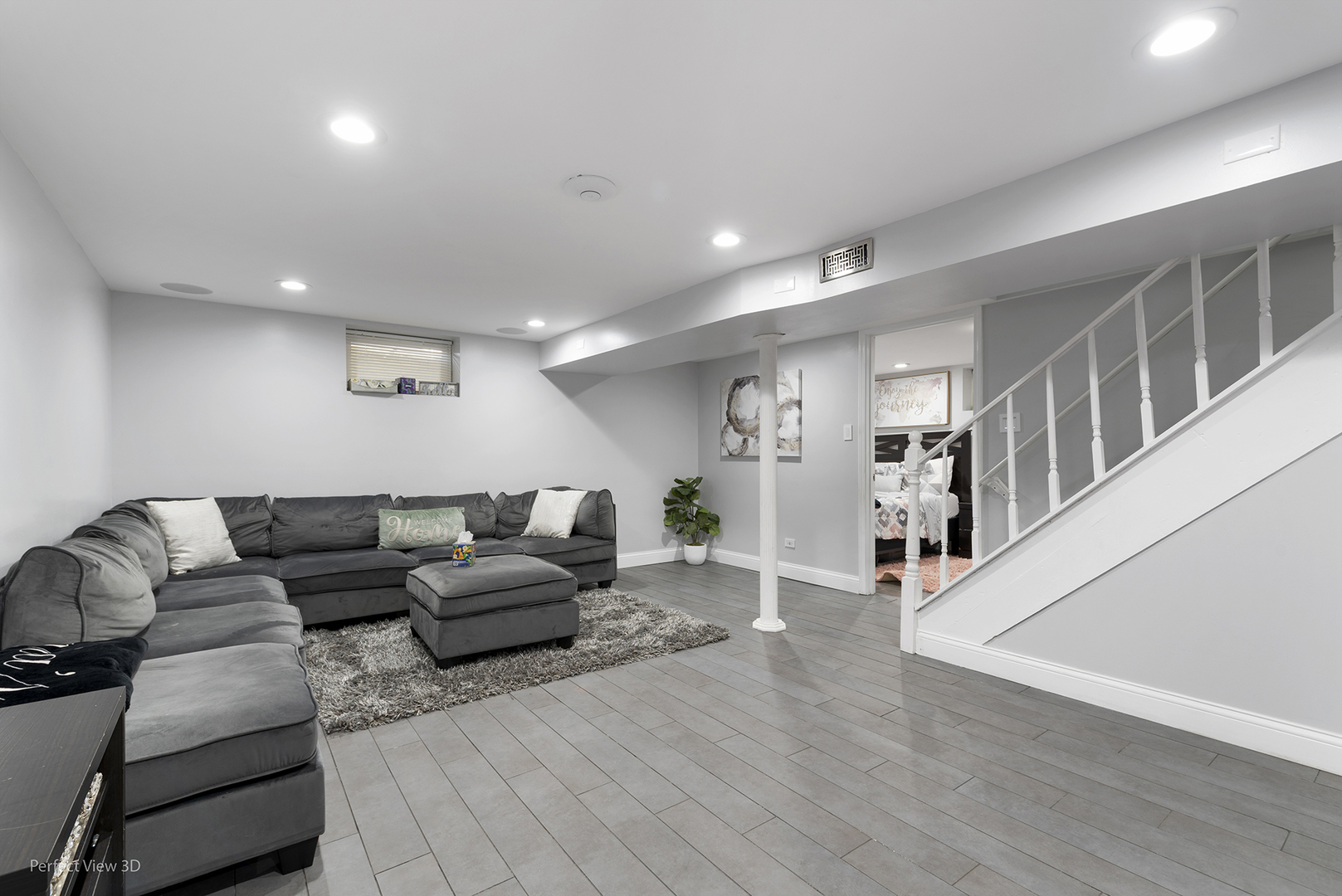 Morton Grove, Illinois, 60053, United States, 4 Bedrooms Bedrooms, ,2 BathroomsBathrooms,Residential,For Sale,2000642