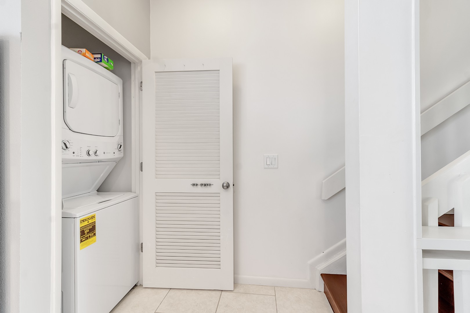 Longboat Key, Florida, 34228, United States, 2 Bedrooms Bedrooms, ,2 BathroomsBathrooms,Residential,For Sale,1841506