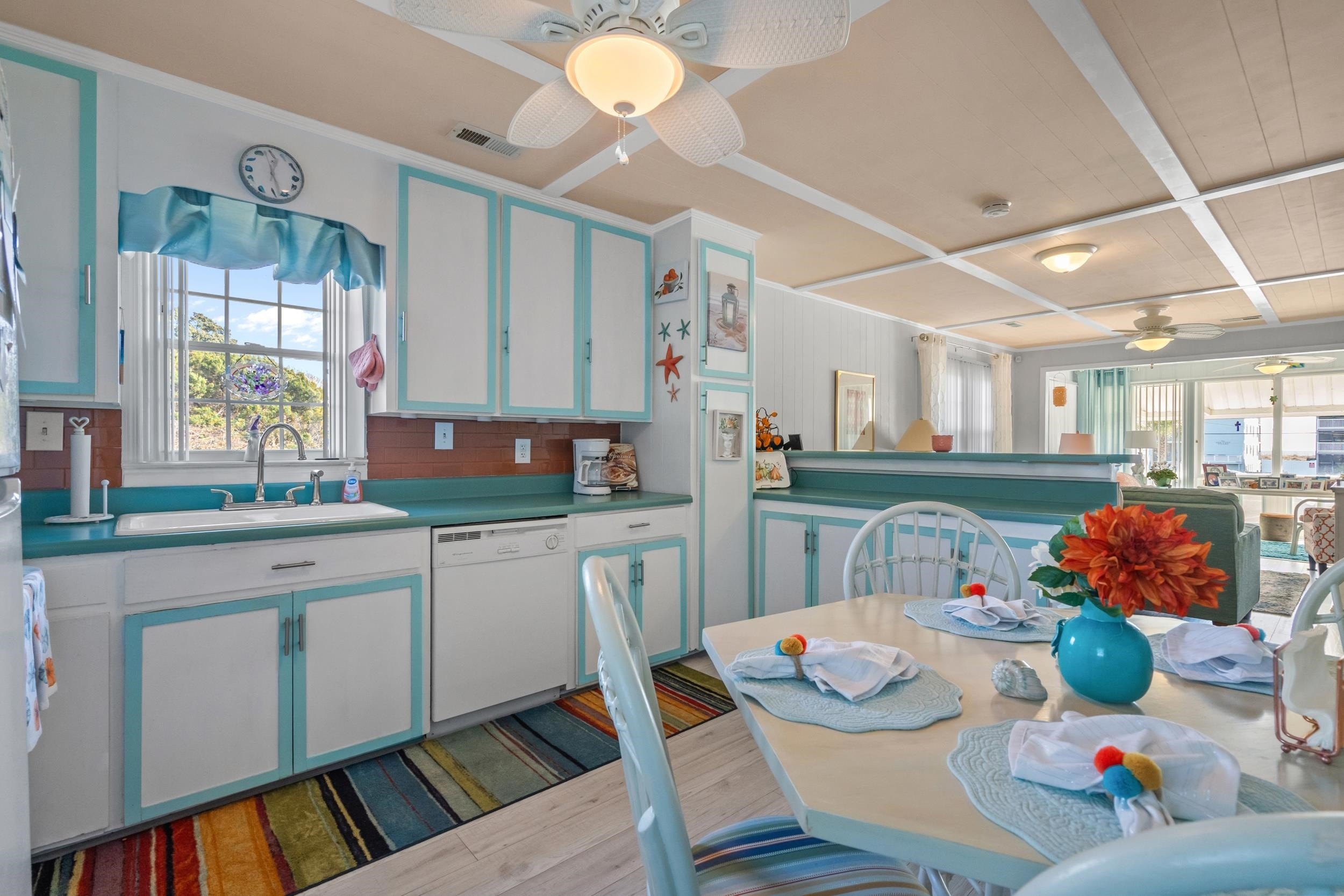 North Myrtle Beach, South Carolina, 29582, United States, 2 Bedrooms Bedrooms, ,2 BathroomsBathrooms,Residential,For Sale,2009962