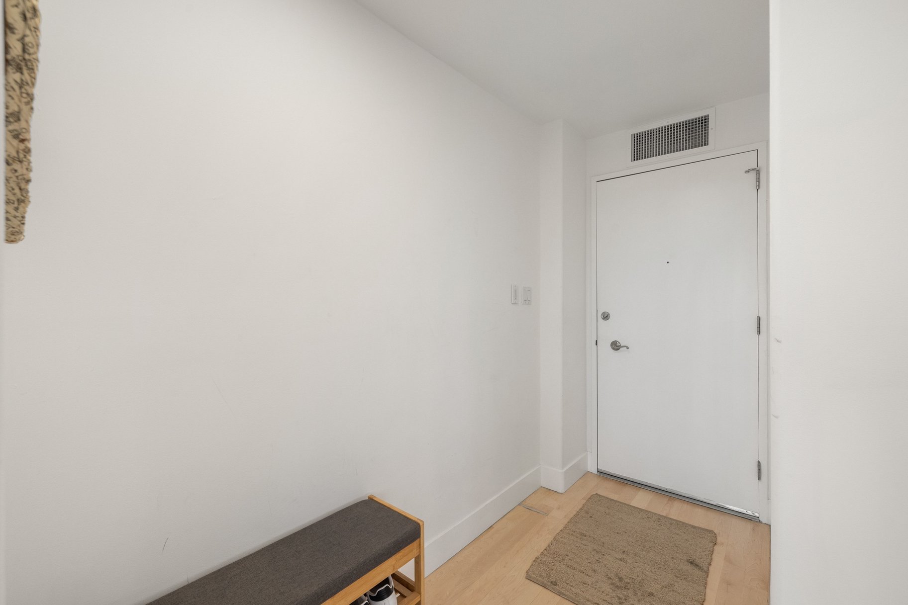  Chic Downtown Condo with Mountain & River Views - 物件實景