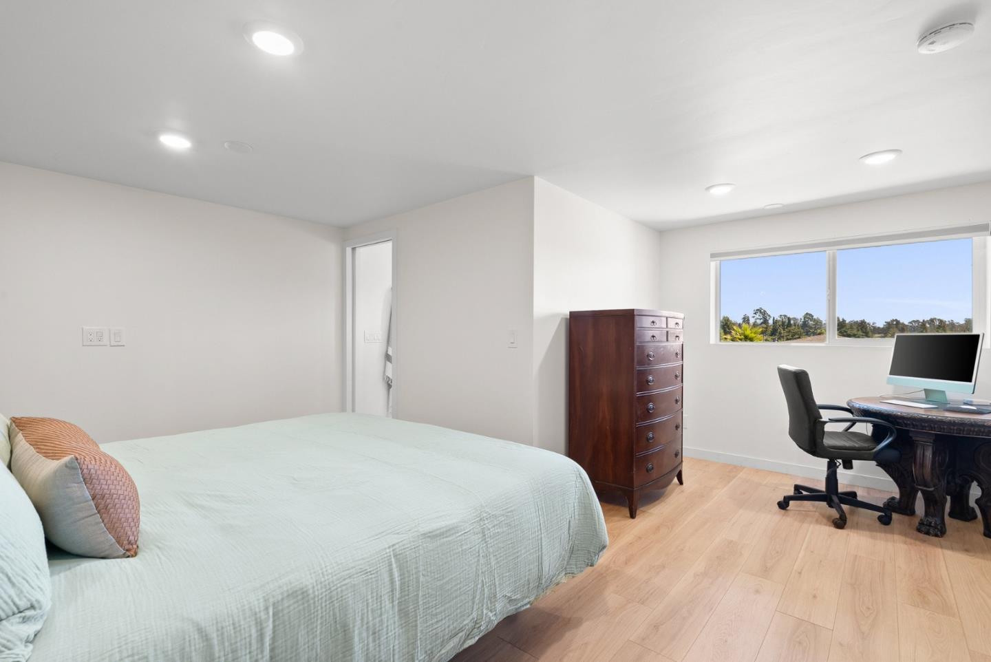 Aptos, California, 95003, United States, 3 Bedrooms Bedrooms, ,3 BathroomsBathrooms,Residential,For Sale,1926200