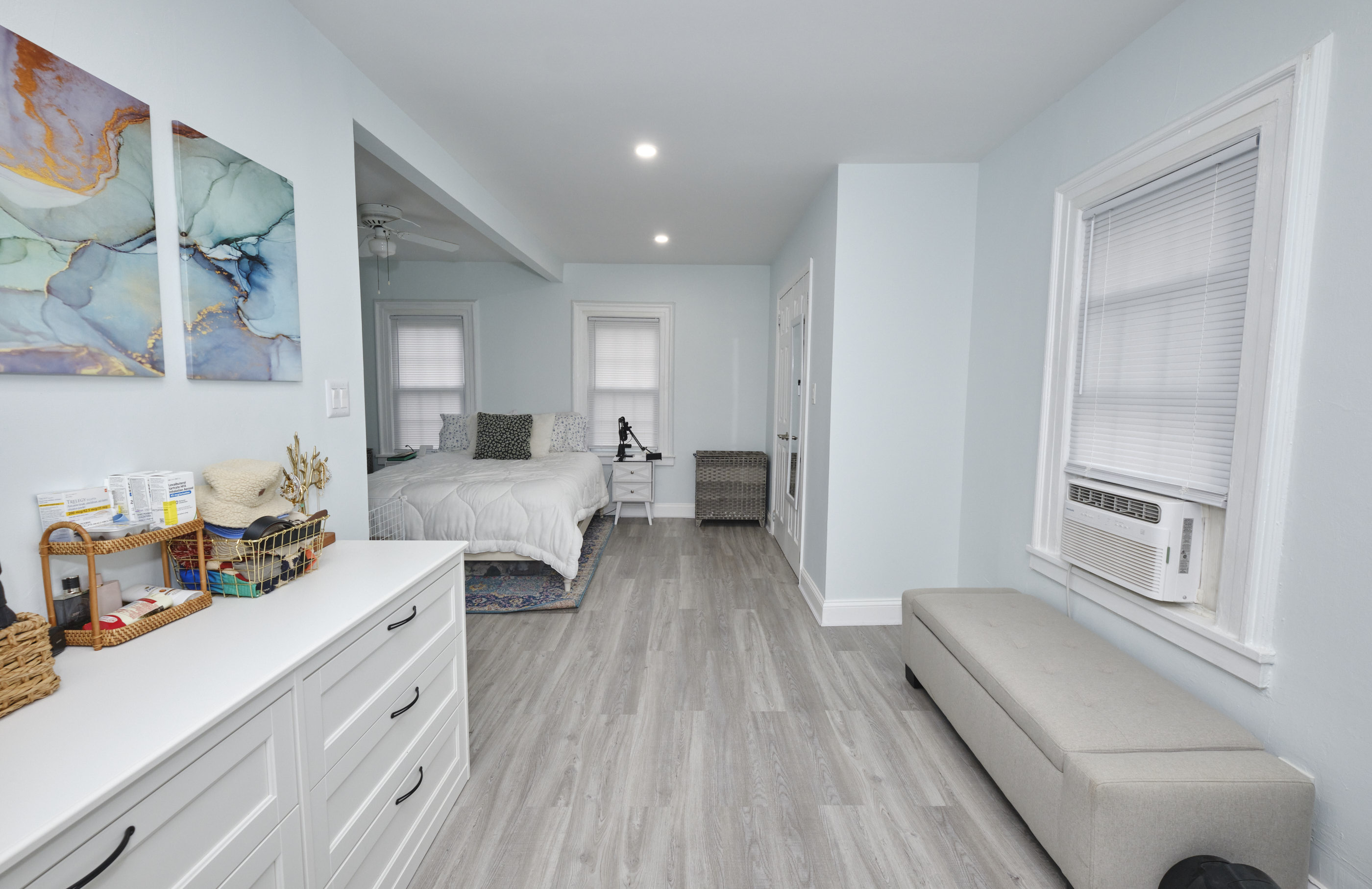 Floral Park, New York, 11001, United States, 3 Bedrooms Bedrooms, ,1 BathroomBathrooms,Residential,For Sale,1988885