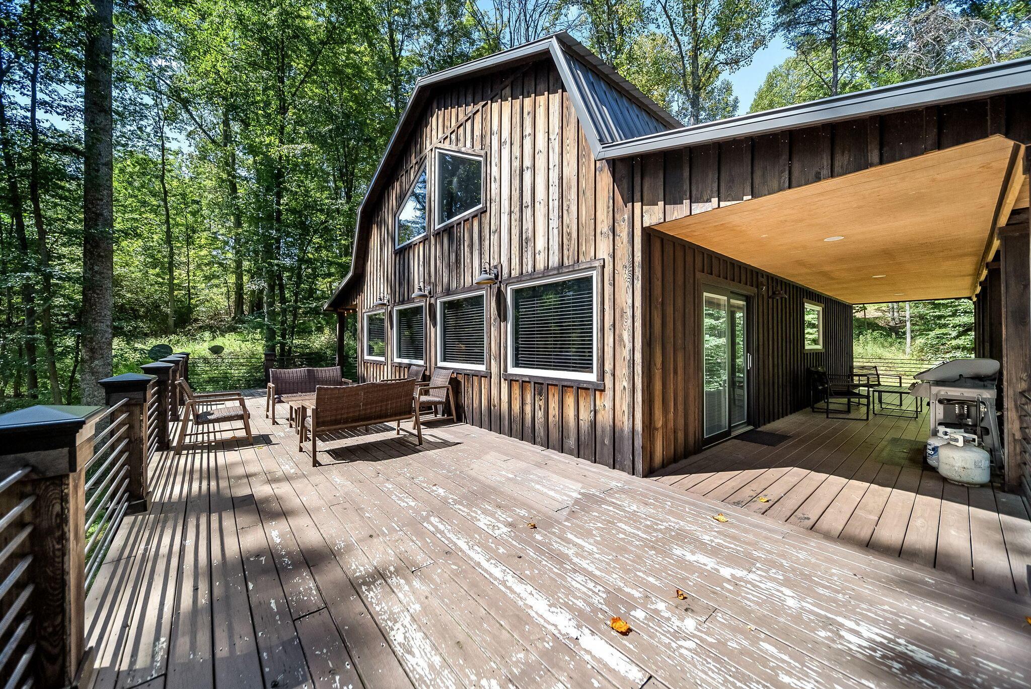 Rockbridge, Ohio, 43149, United States, 4 Bedrooms Bedrooms, ,3 BathroomsBathrooms,Residential,For Sale,1947972