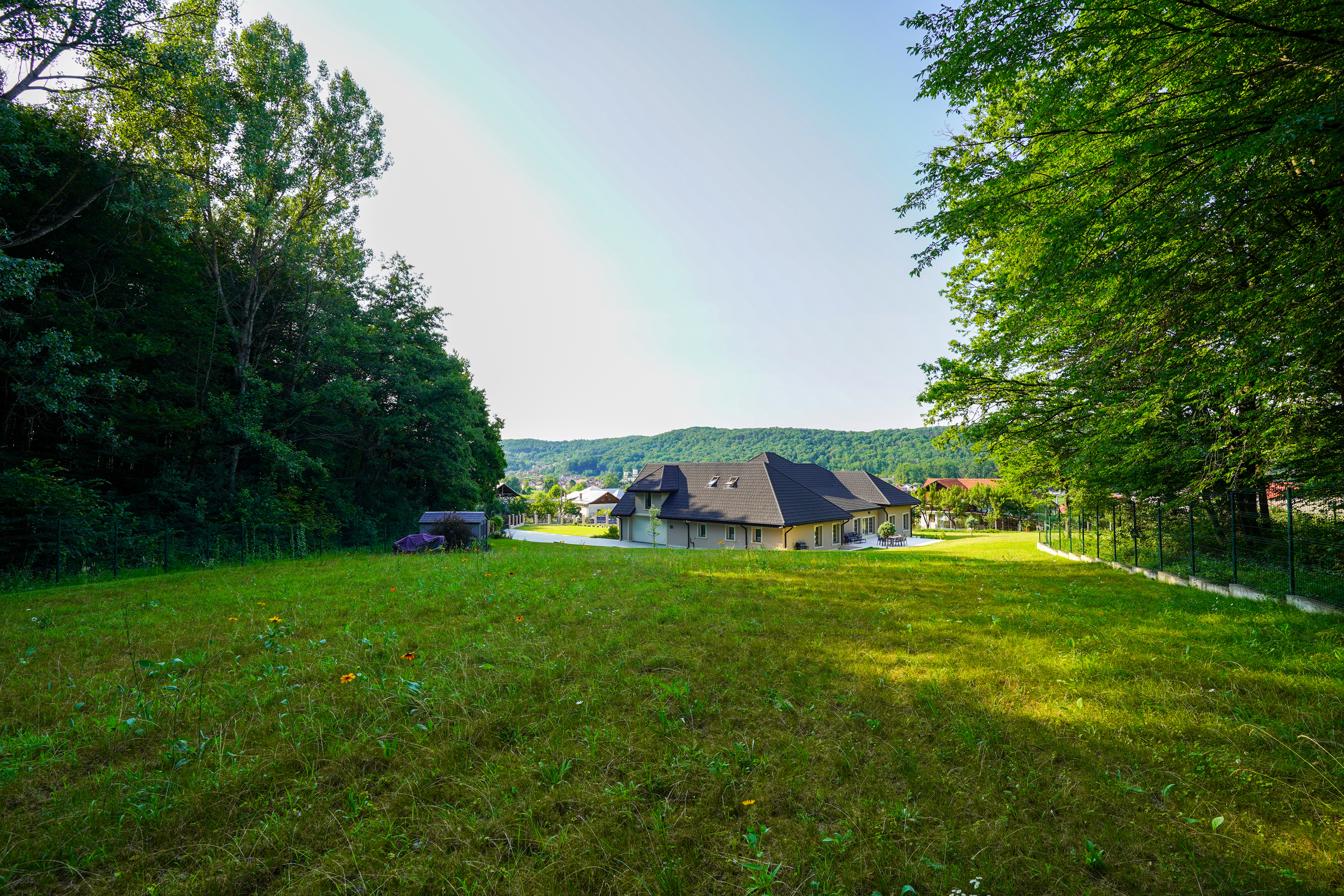  Villa with a 19-Hectare Private Estate on the Edge of the Forest - 物件實景