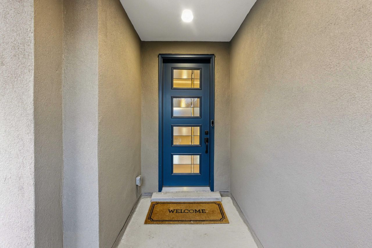 Albuquerque, New Mexico, 87120, United States, 5 Bedrooms Bedrooms, ,4 BathroomsBathrooms,Residential,For Sale,1957910