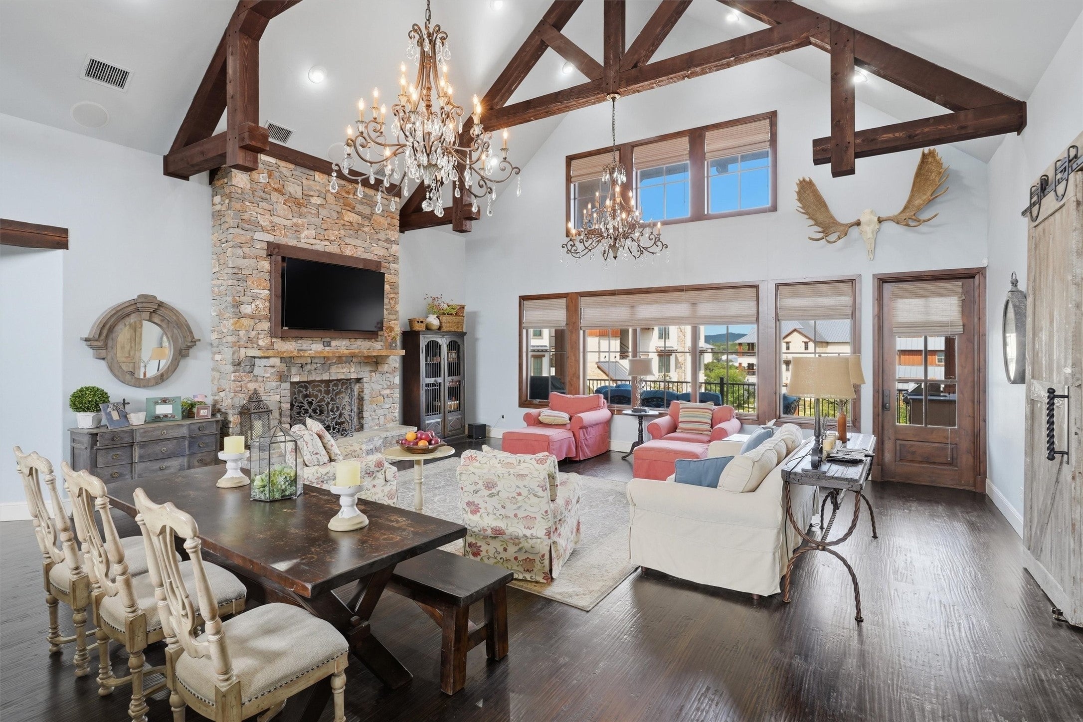 Graford, Texas, 76449, United States, 4 Bedrooms Bedrooms, ,5 BathroomsBathrooms,Residential,For Sale,2048320