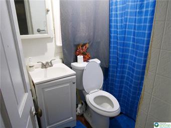 Allentown, Pennsylvania, 18109-2545, United States, 13 Bedrooms Bedrooms, ,6 BathroomsBathrooms,Residential,For Sale,1923224