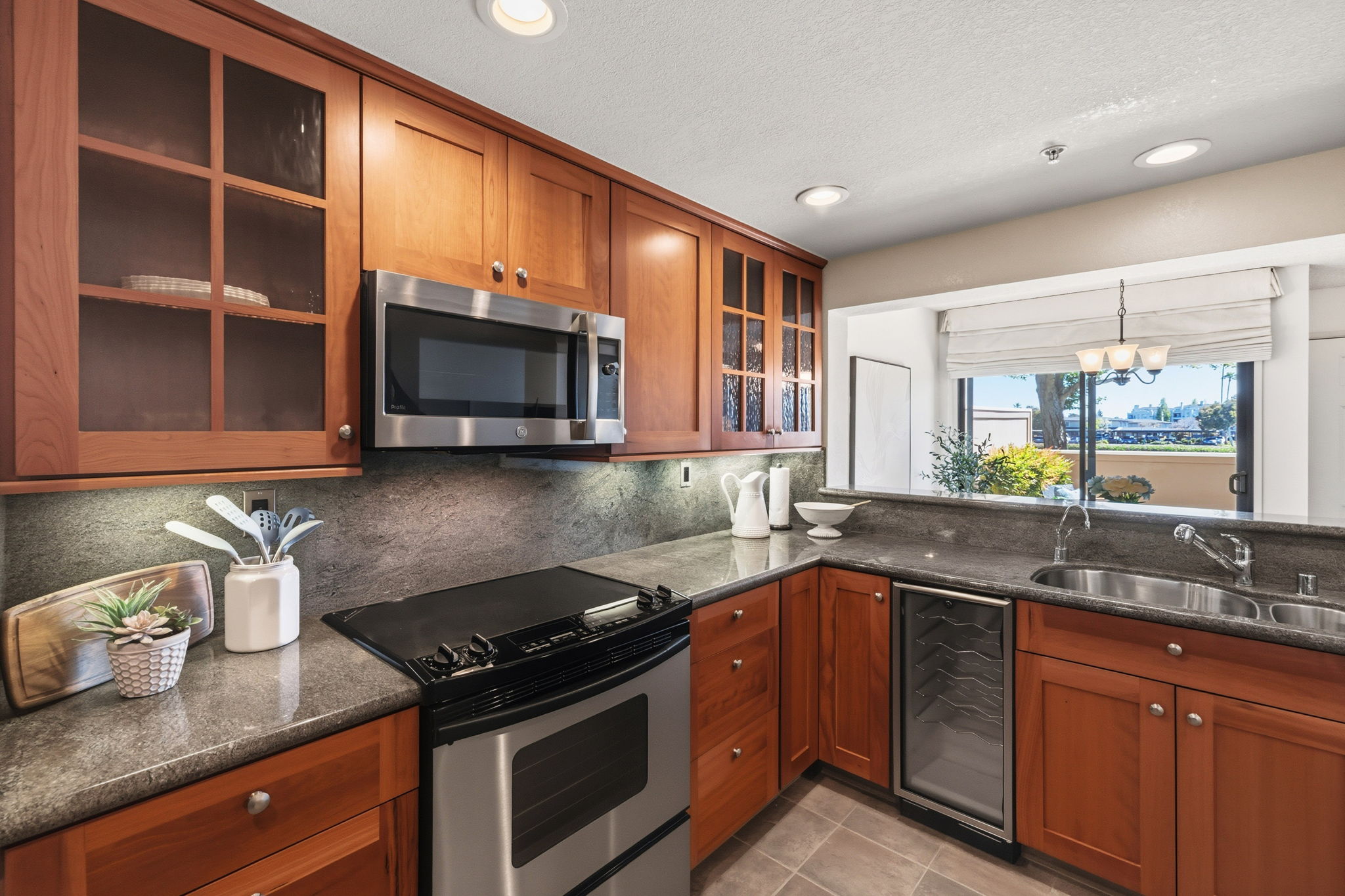  Waterfront Townhome-Style Condo - 物件實景