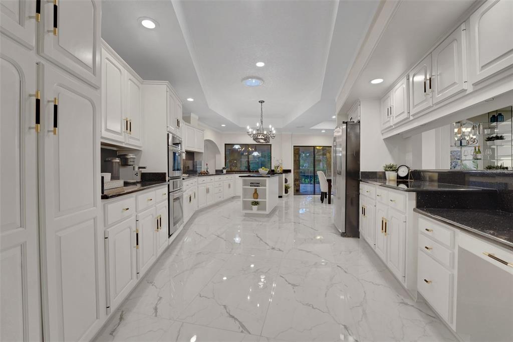 Longwood, Florida, 32779, United States, 4 Bedrooms Bedrooms, ,4 BathroomsBathrooms,Residential,For Sale,2002906