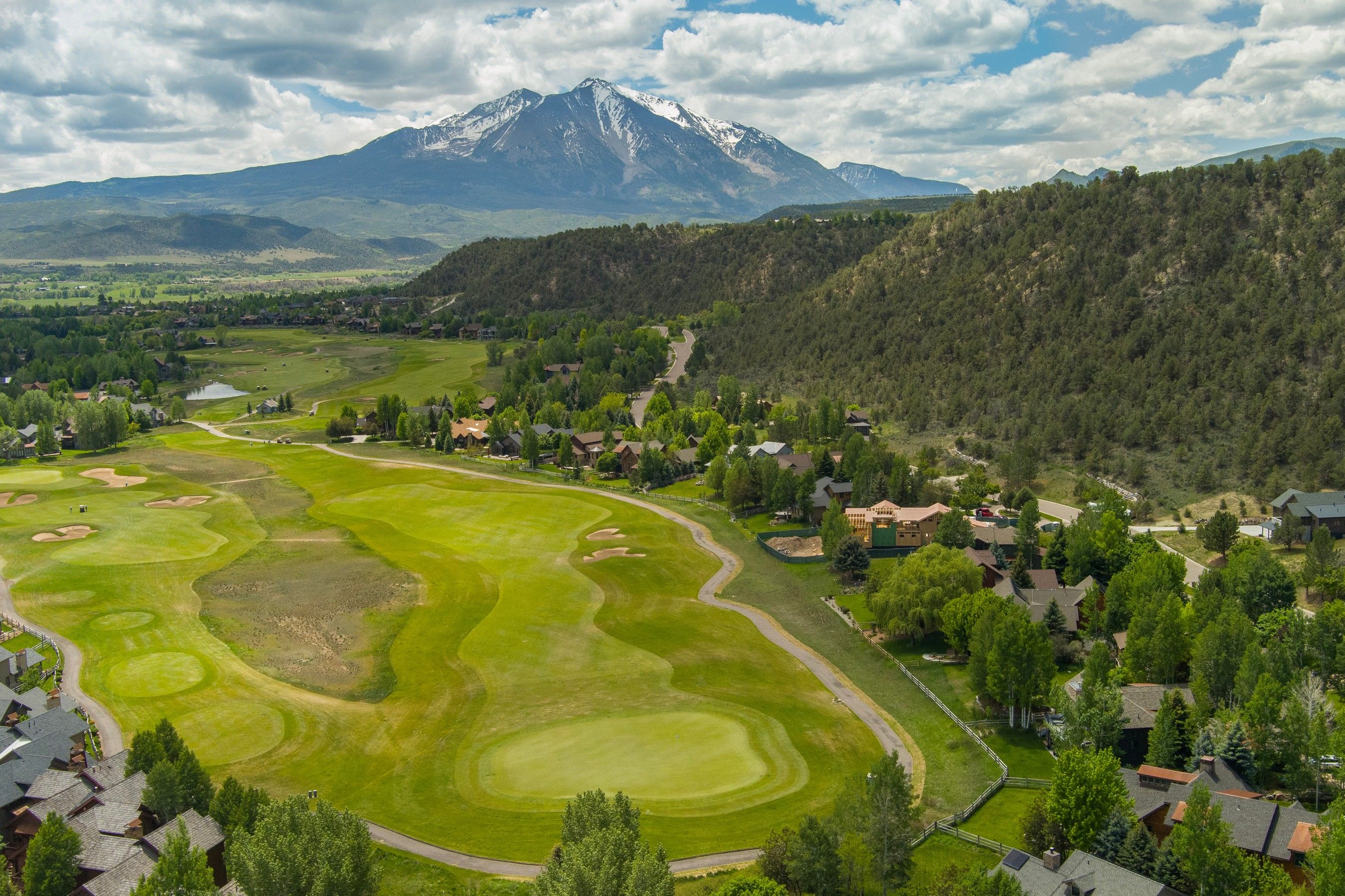  Private Fairway Living in River Valley Ranch - 物件實景