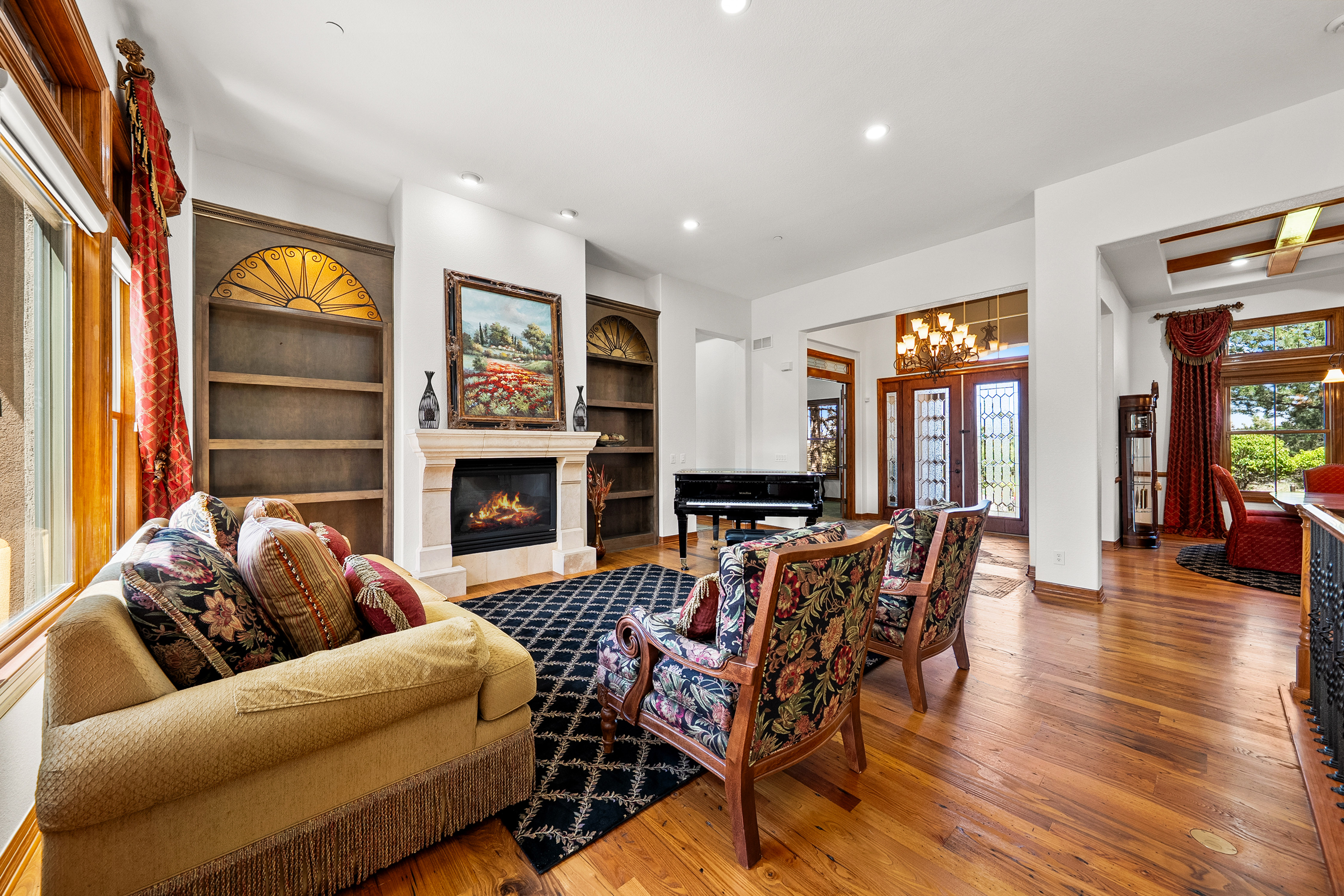  Exceptional ranch-style home in the prestigious gated golf course community - 物件實景