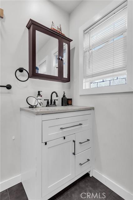 Commerce, California, 90040, United States, 1 Bedroom Bedrooms, ,1 BathroomBathrooms,Residential,For Sale,2015348