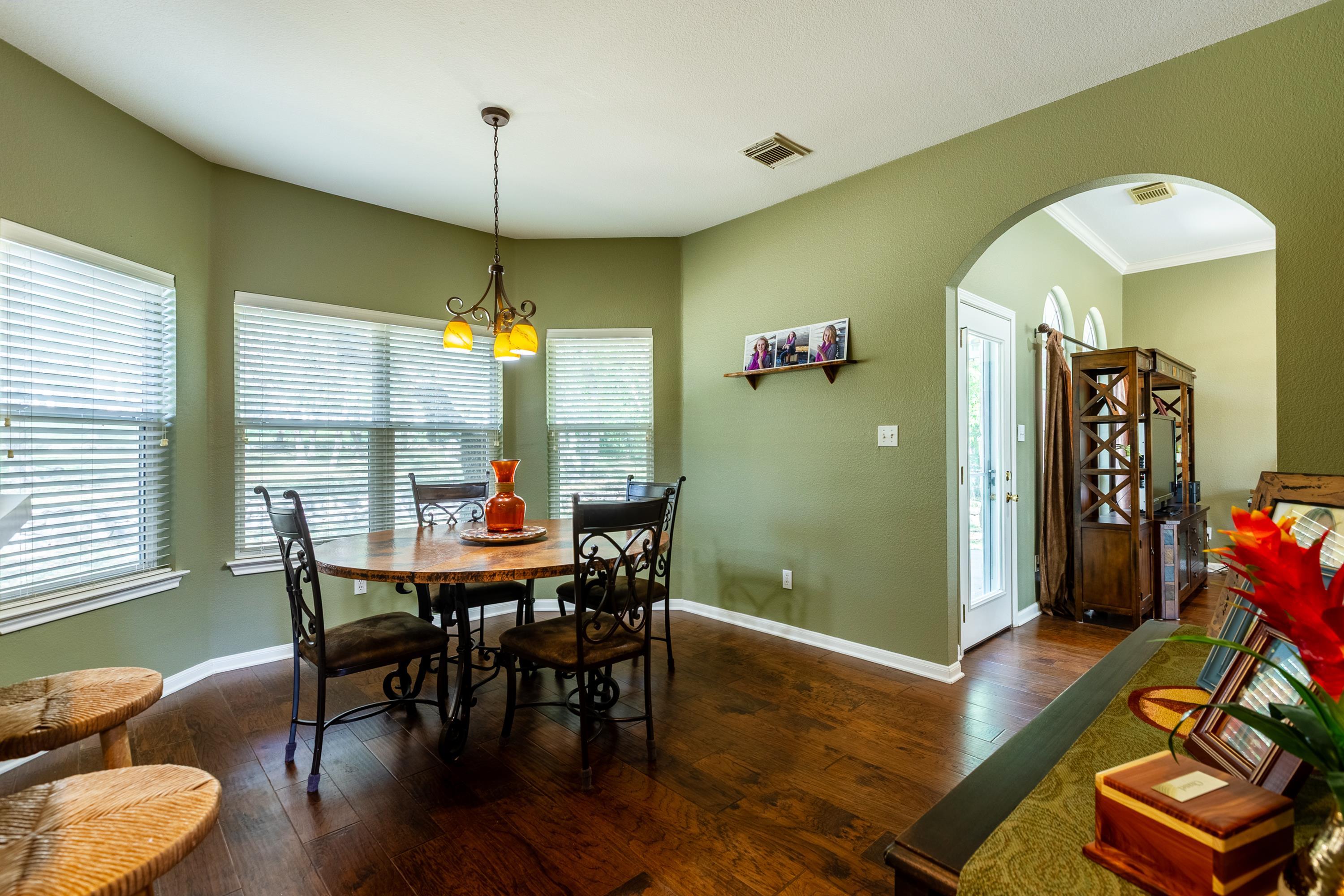 Dripping Springs, Texas, 78620, United States, 3 Bedrooms Bedrooms, ,3 BathroomsBathrooms,Residential,For Sale,1838003