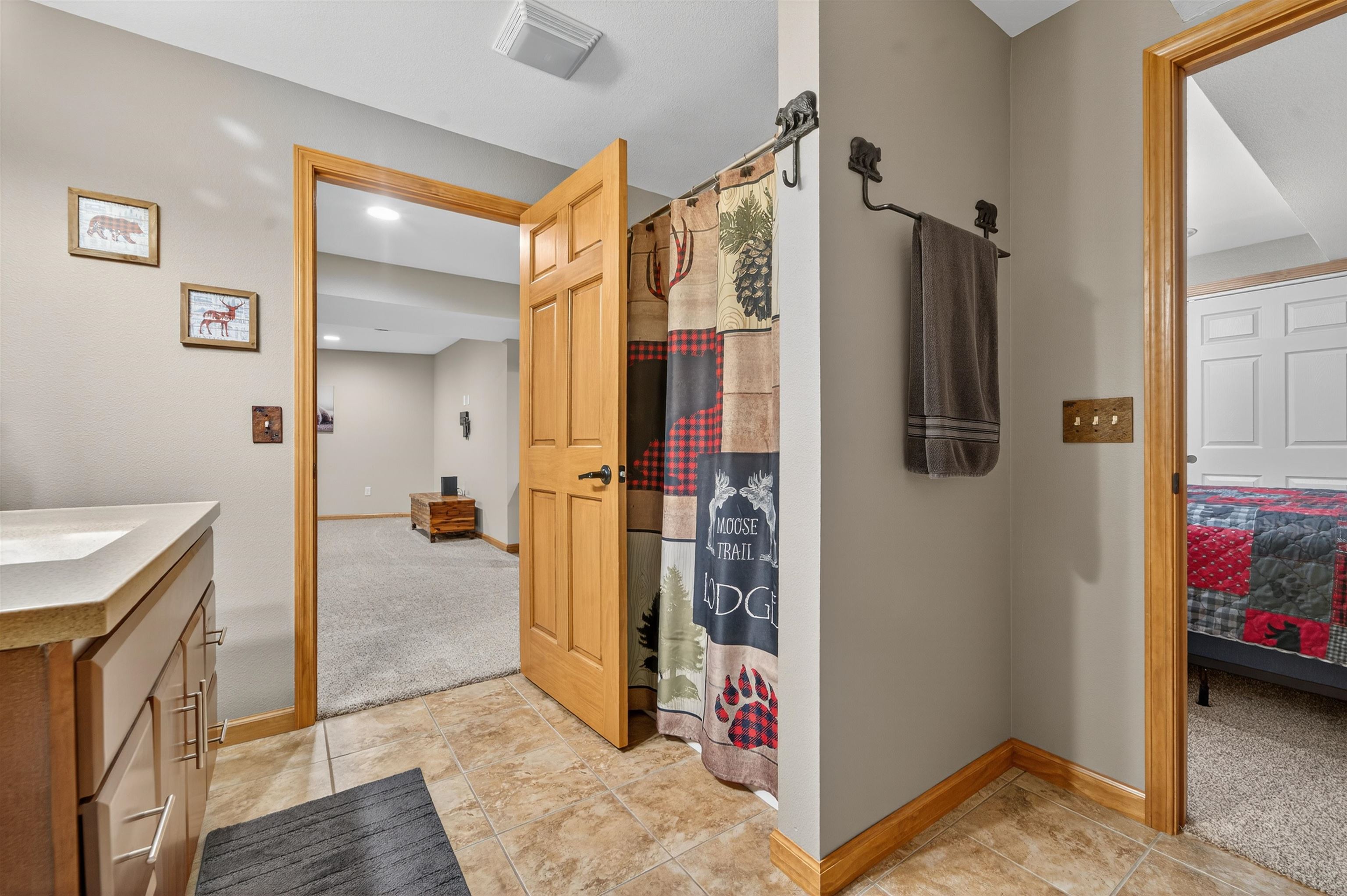 KESHENA, Wisconsin, 54135, United States, 3 Bedrooms Bedrooms, ,3 BathroomsBathrooms,Residential,For Sale,1988158