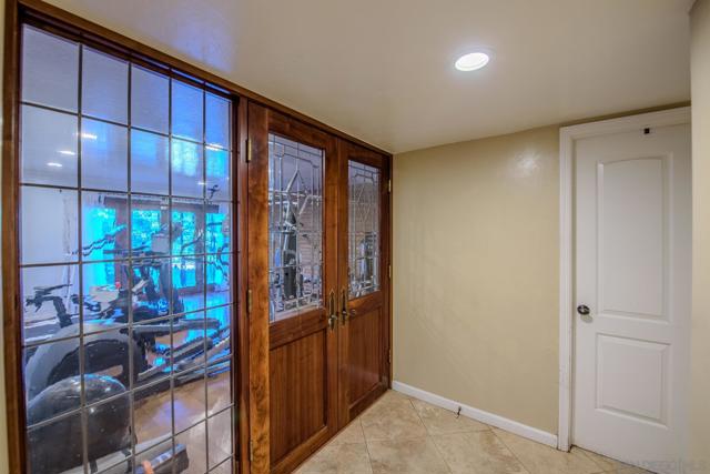 San Diego, California, 92120, United States, 4 Bedrooms Bedrooms, ,3 BathroomsBathrooms,Residential,For Sale,2010981