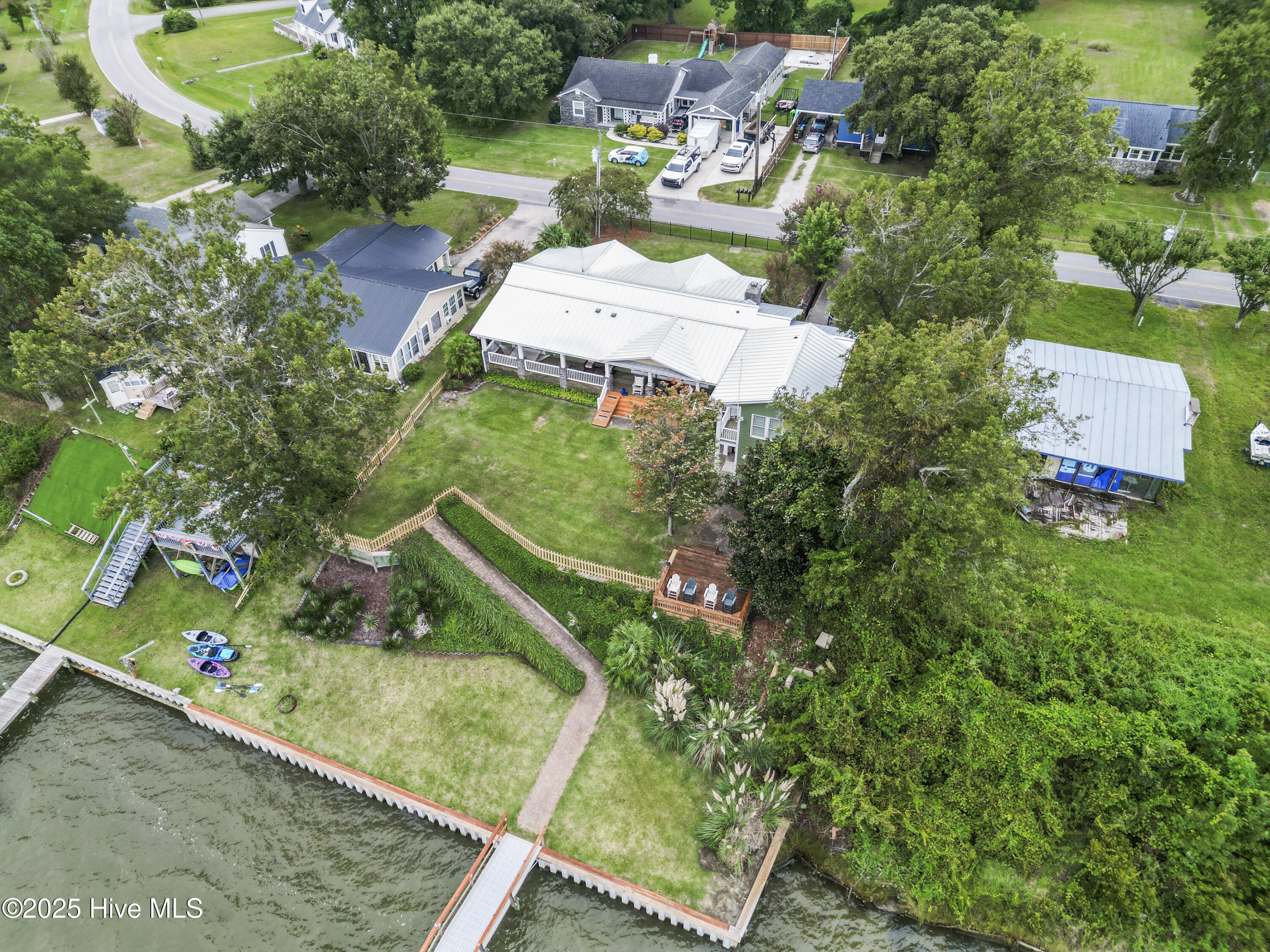 Sneads Ferry, North Carolina, 28460, United States, 4 Bedrooms Bedrooms, ,3 BathroomsBathrooms,Residential,For Sale,1947068