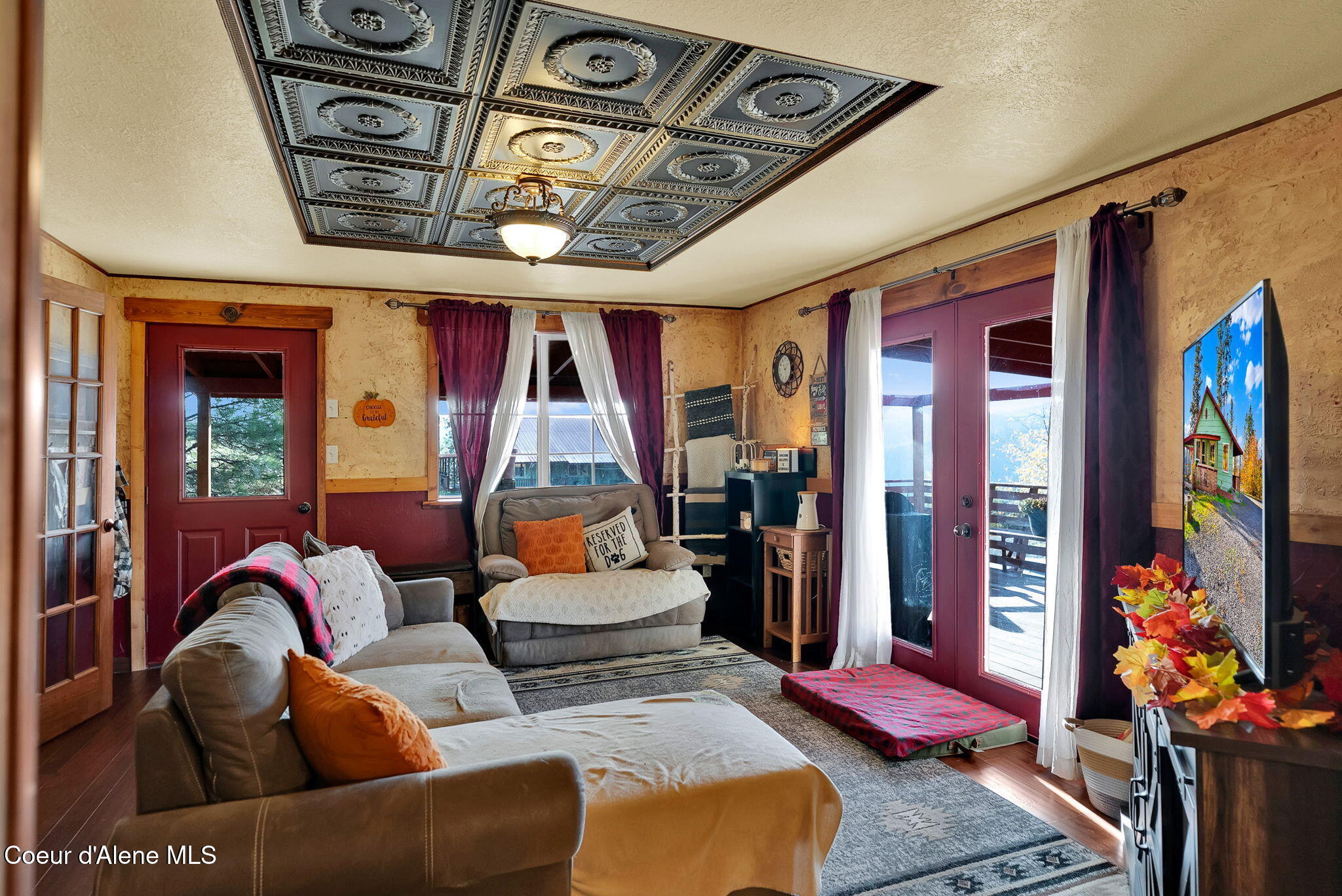 Orofino, Idaho, 83544, United States, 4 Bedrooms Bedrooms, ,Residential,For Sale,1991017