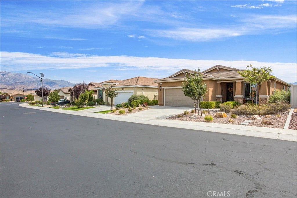 Beaumont, California, 92223, United States, 2 Bedrooms Bedrooms, ,2 BathroomsBathrooms,Residential,For Sale,1982249