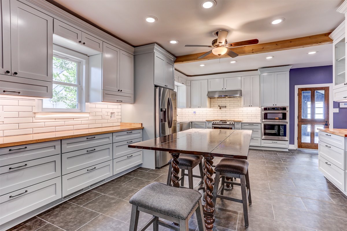 Memphis, Tennessee, 38111, United States, 4 Bedrooms Bedrooms, ,3 BathroomsBathrooms,Residential,For Sale,1974994