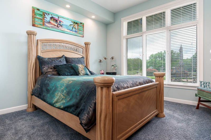 Machesney Park, Illinois, 61115, United States, 4 Bedrooms Bedrooms, ,5 BathroomsBathrooms,Residential,For Sale,2048172