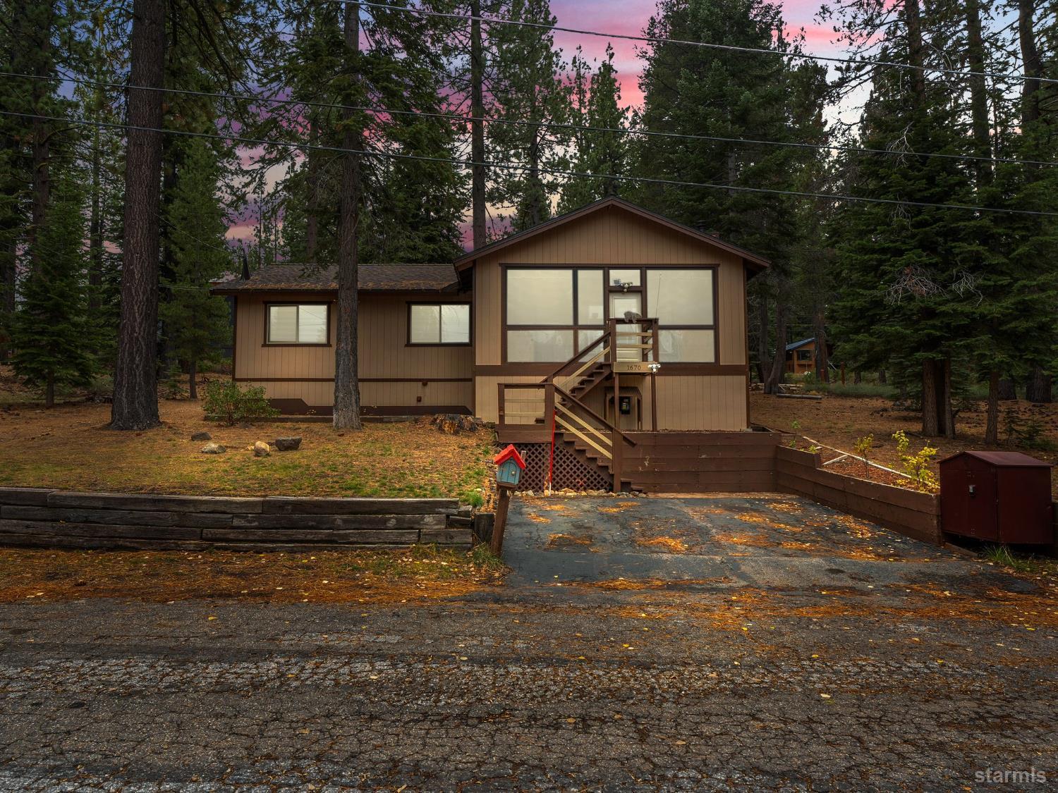 South Lake Tahoe, California, 96150, United States, 3 Bedrooms Bedrooms, ,2 BathroomsBathrooms,Residential,For Sale,1969986