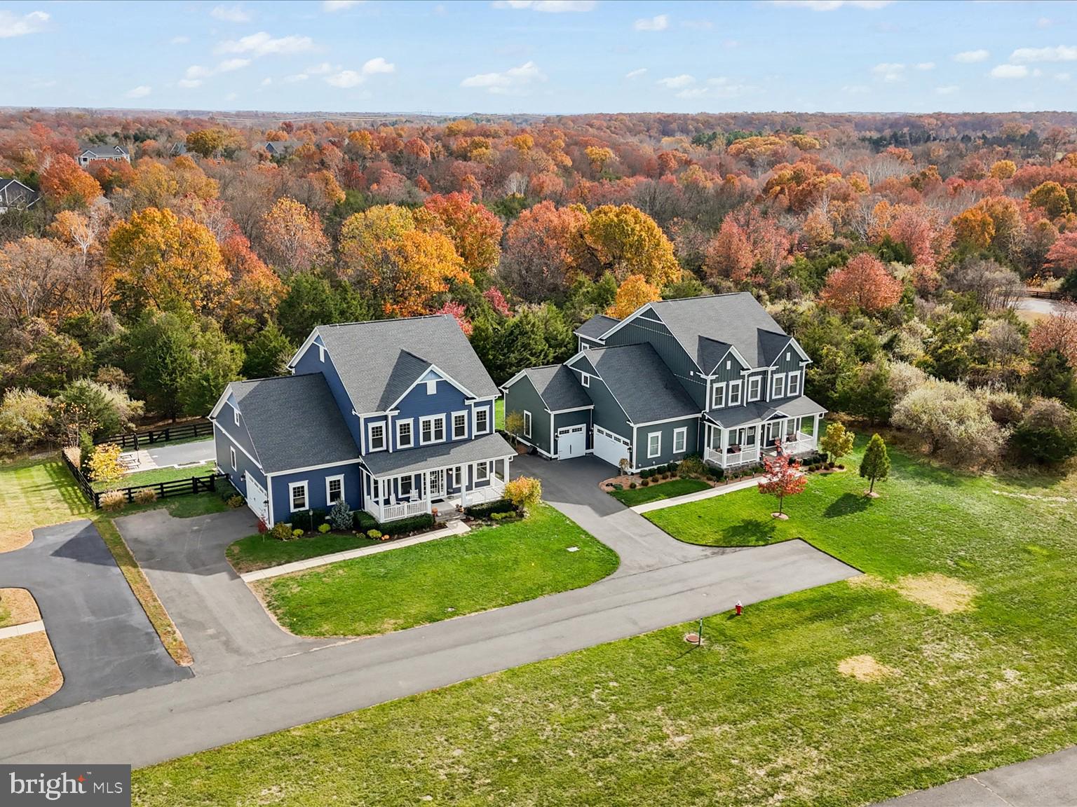 Aldie, Virginia, 20105, United States, 5 Bedrooms Bedrooms, ,5 BathroomsBathrooms,Residential,For Sale,1987386