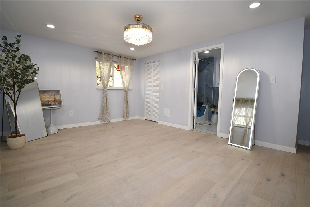 Squirrel Hill, Pennsylvania, 15217, United States, 4 Bedrooms Bedrooms, ,4 BathroomsBathrooms,Residential,For Sale,1999075