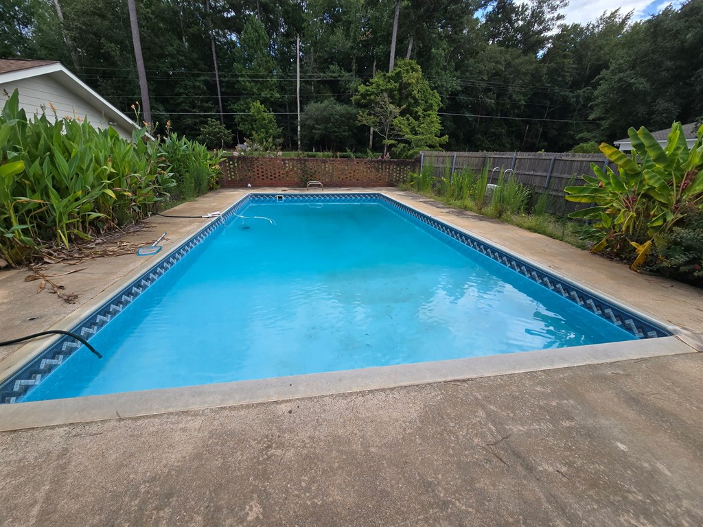 Americus, Georgia, 31719, United States, 4 Bedrooms Bedrooms, ,3 BathroomsBathrooms,Residential,For Sale,1982265