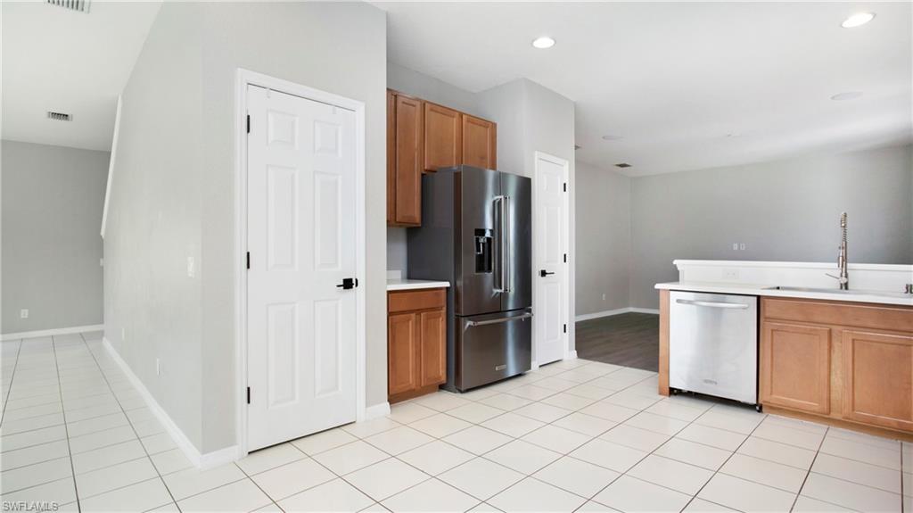 Naples, Florida, 34120, United States, 4 Bedrooms Bedrooms, ,4 BathroomsBathrooms,Residential,For Sale,1897654