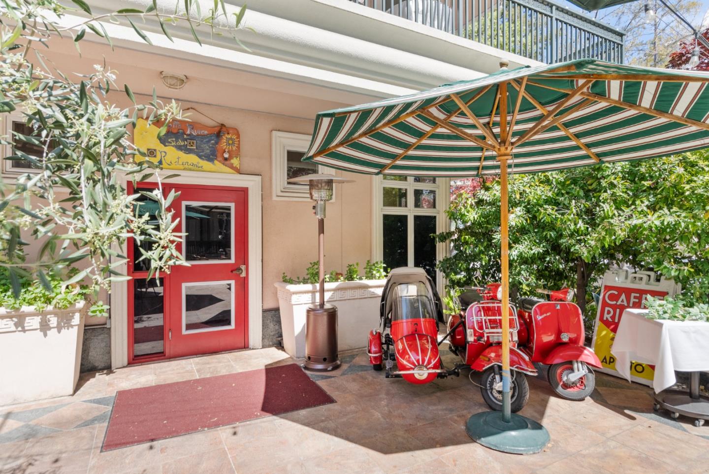 Palo Alto, California, 94306, United States, 2 Bedrooms Bedrooms, ,2 BathroomsBathrooms,Residential,For Sale,1992117