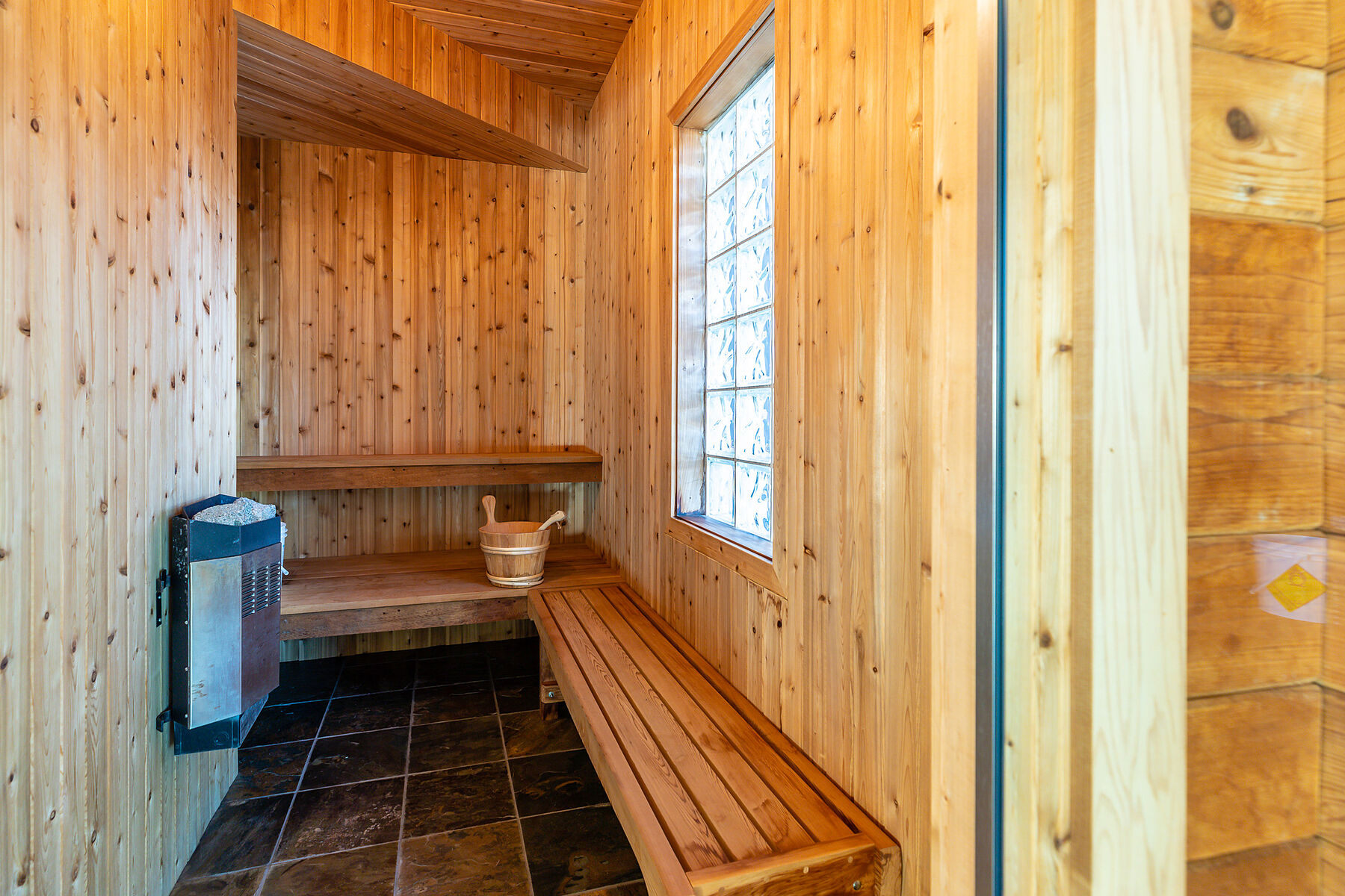  Parksville Estate - 物件實景