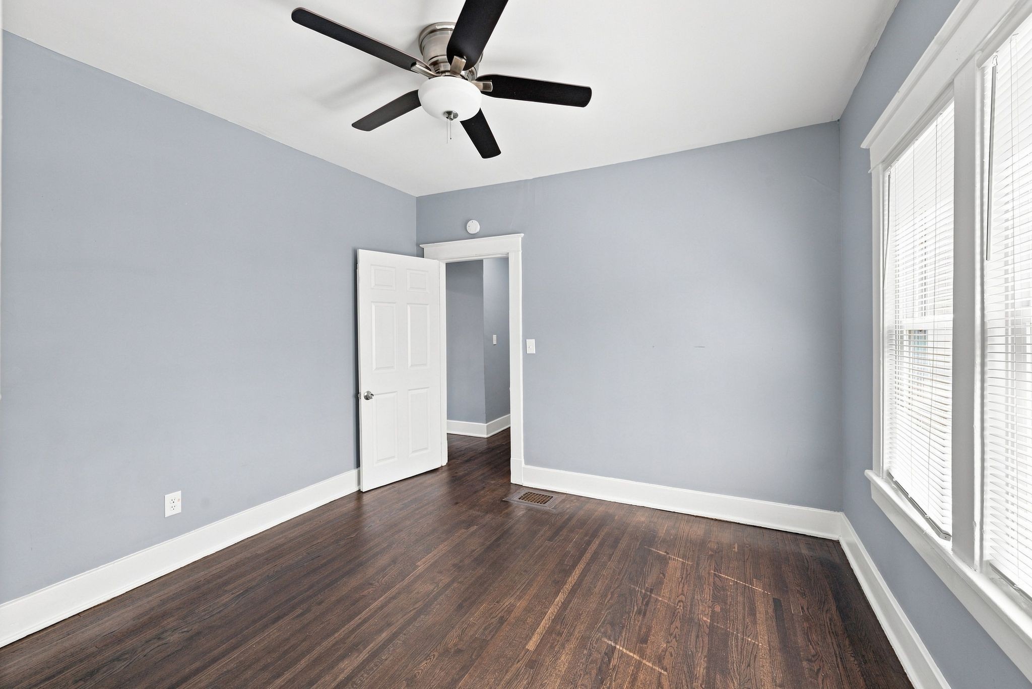  1072A Zophi St, Nashville, TN, 37216 - 物件實景