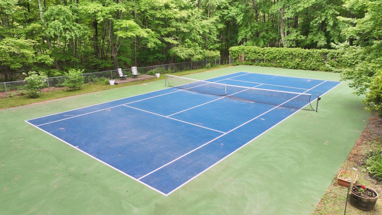 Manitowish Waters, Wisconsin, 54545, United States, 4 Bedrooms Bedrooms, ,3 BathroomsBathrooms,Residential,For Sale,1974750