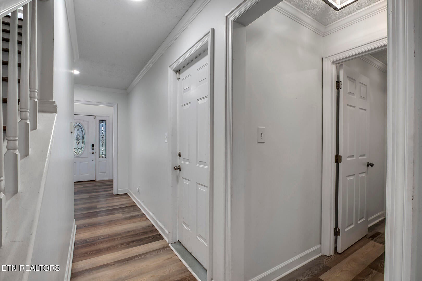 Kingston, Tennessee, 37763, United States, 4 Bedrooms Bedrooms, ,4 BathroomsBathrooms,Residential,For Sale,2011823