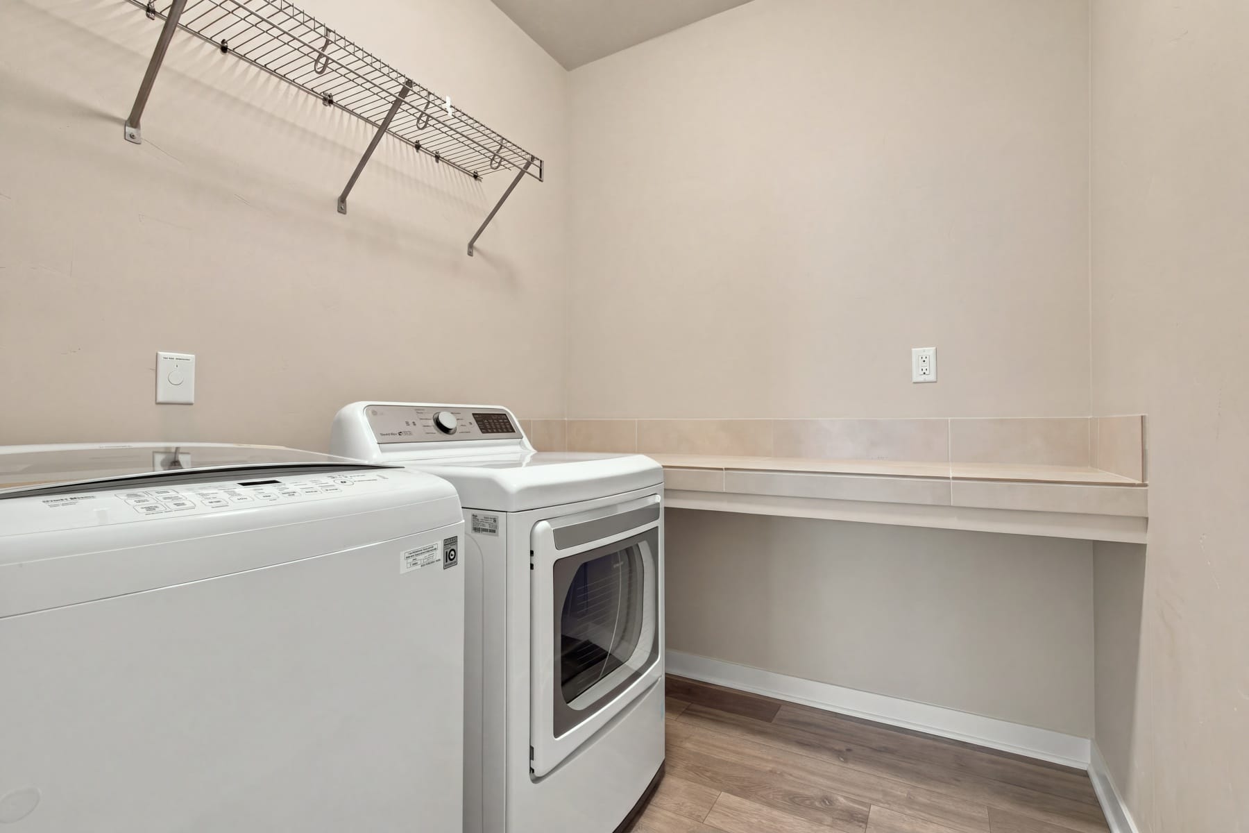 4278 SE 63RD AVE Hillsboro, OR 97123 - 物件實景