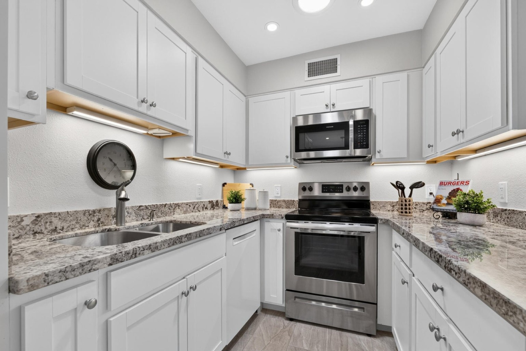  4800 N 68th Street ¦ Scottsdale, AZ - 物件實景